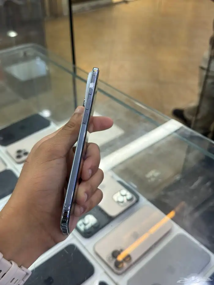 ايفون اير 17 256 6