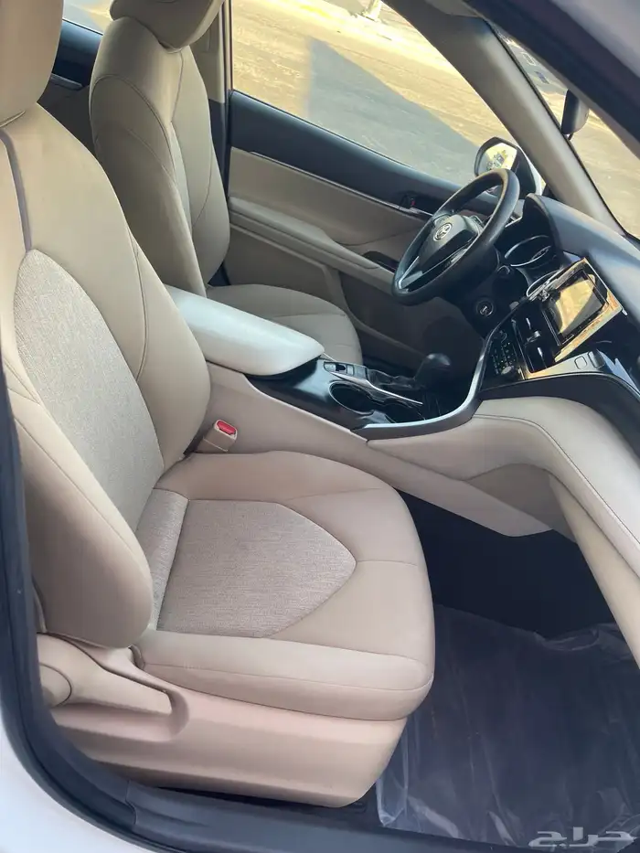 للبيع كامري موديل 2022 ممشي 145 سعودية 8نمر 13