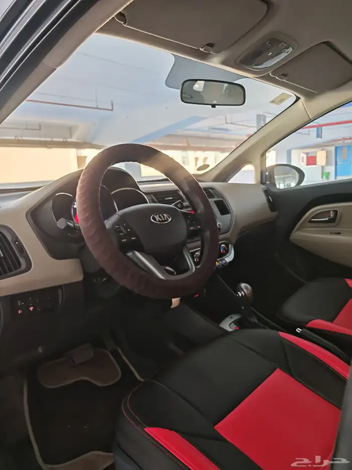 ريو هاتشباك نص فل مخزن 33