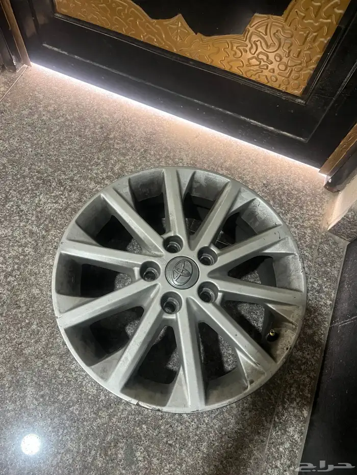 جنوط كامري من 2012 - 2017 0