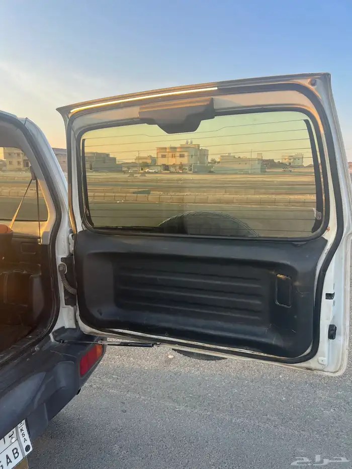 سزوكي جمني 2010 12