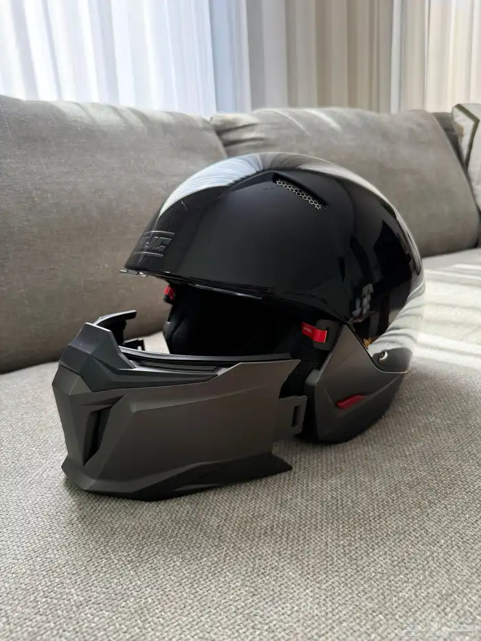 هلميت خوذة HJC 3