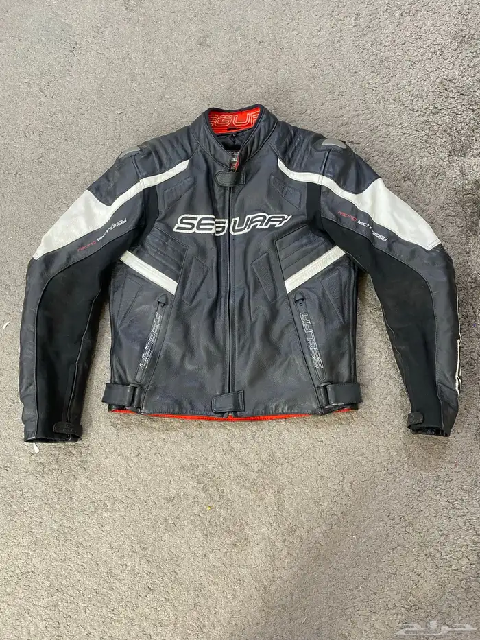 ملابس الحماية والسلامه للدراجة النارية 0