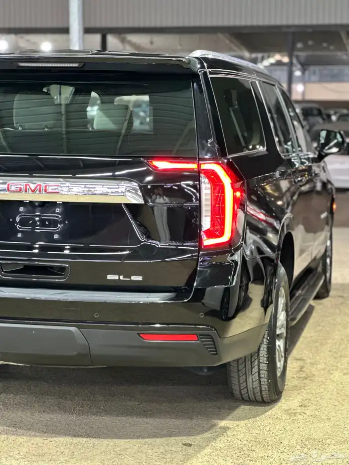 جي ام سي يوكن 2023 XL دبل وكالة بدي ومحركات شرط 8