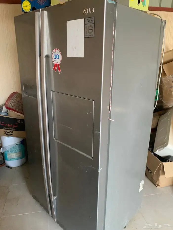 ثلاجة LG للبيع ( قطع غيار ) 0