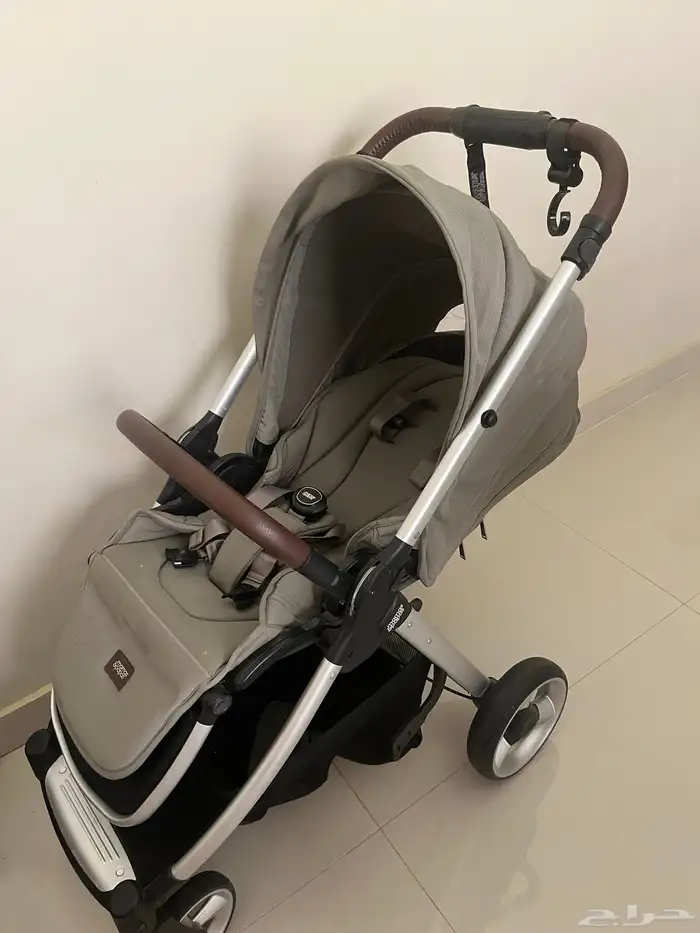 عربيه ماماز اند باباز 0