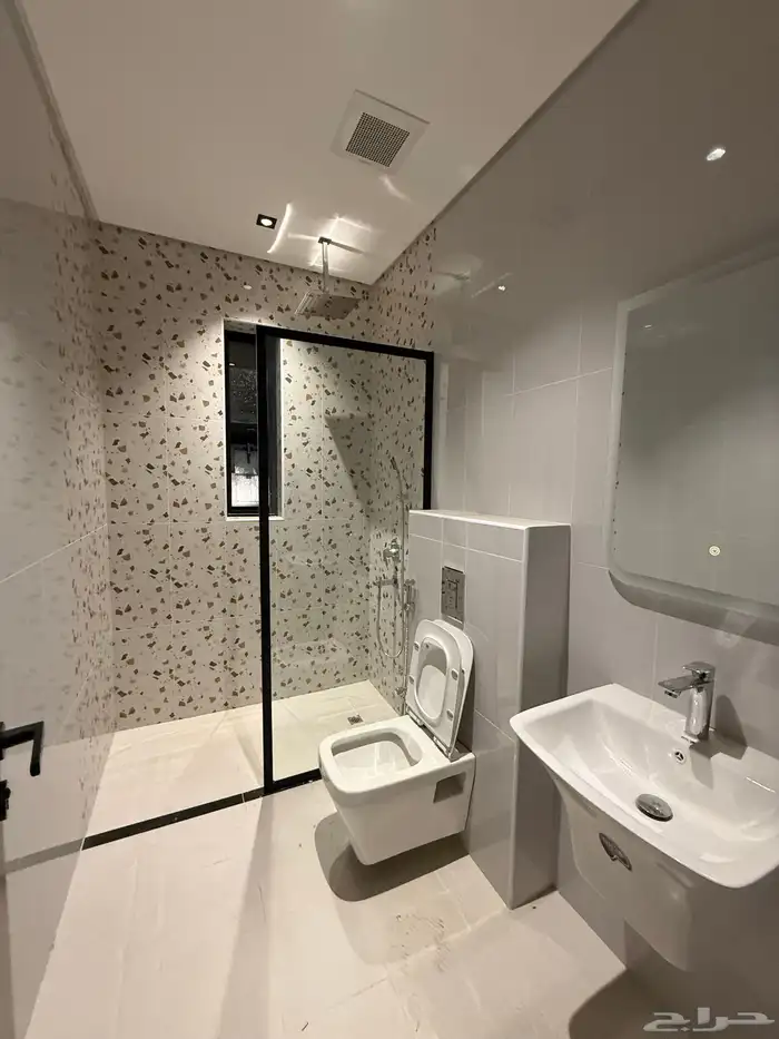 شقق وملاحق تمليك في بطحاء قريش 3 غرف فاخرة بجوار الخدمات 4