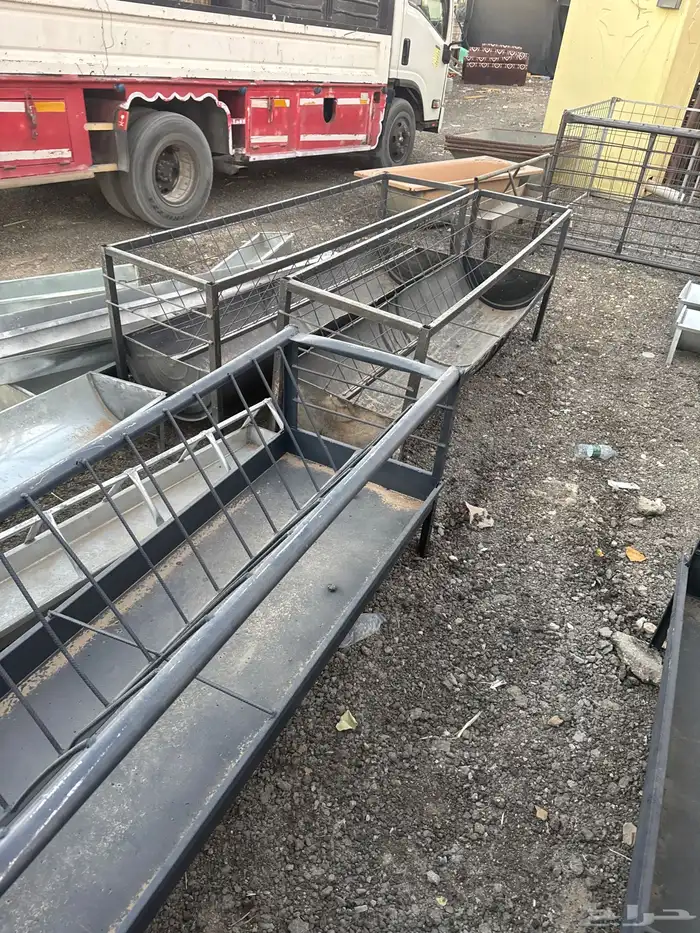 جميع اغراض المخيمات جديد ومستعمل 0