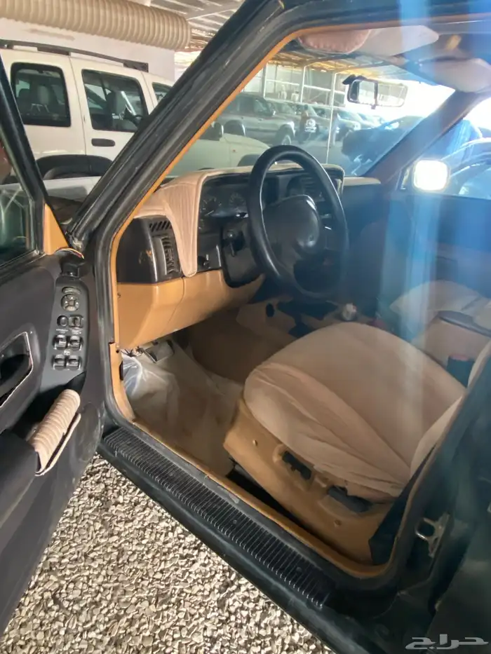 جيب شروكي موديل 97 4