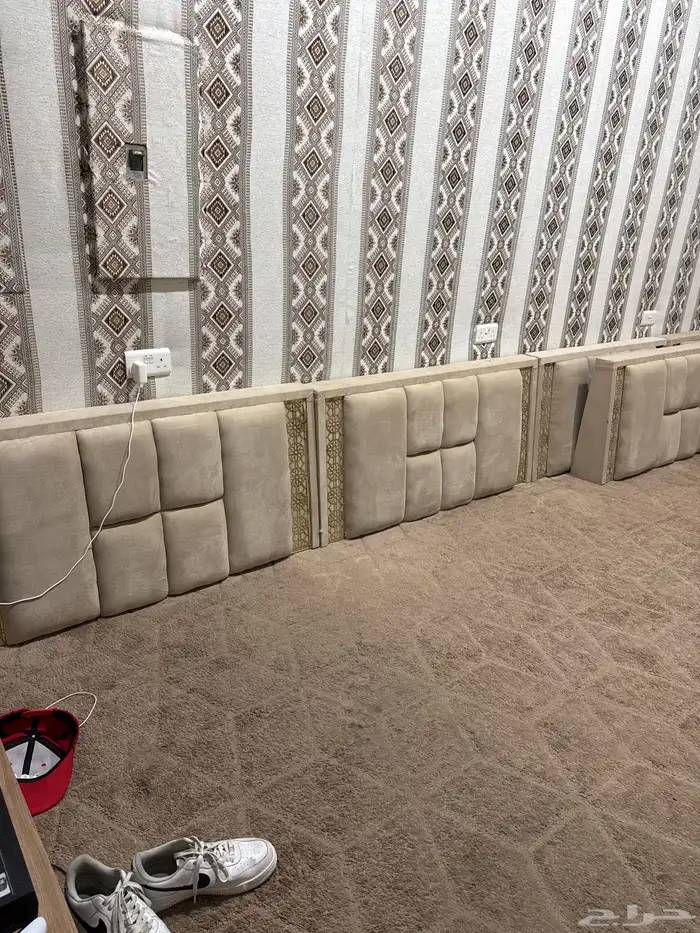 مساند للبيع 0