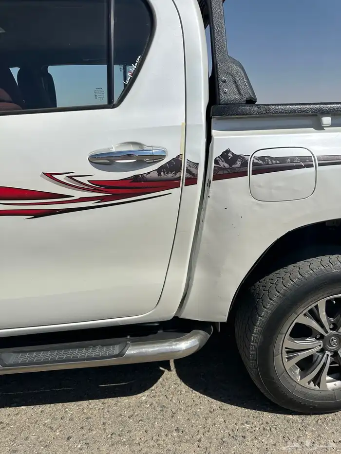 هايلوكس 2017 للبيع 9