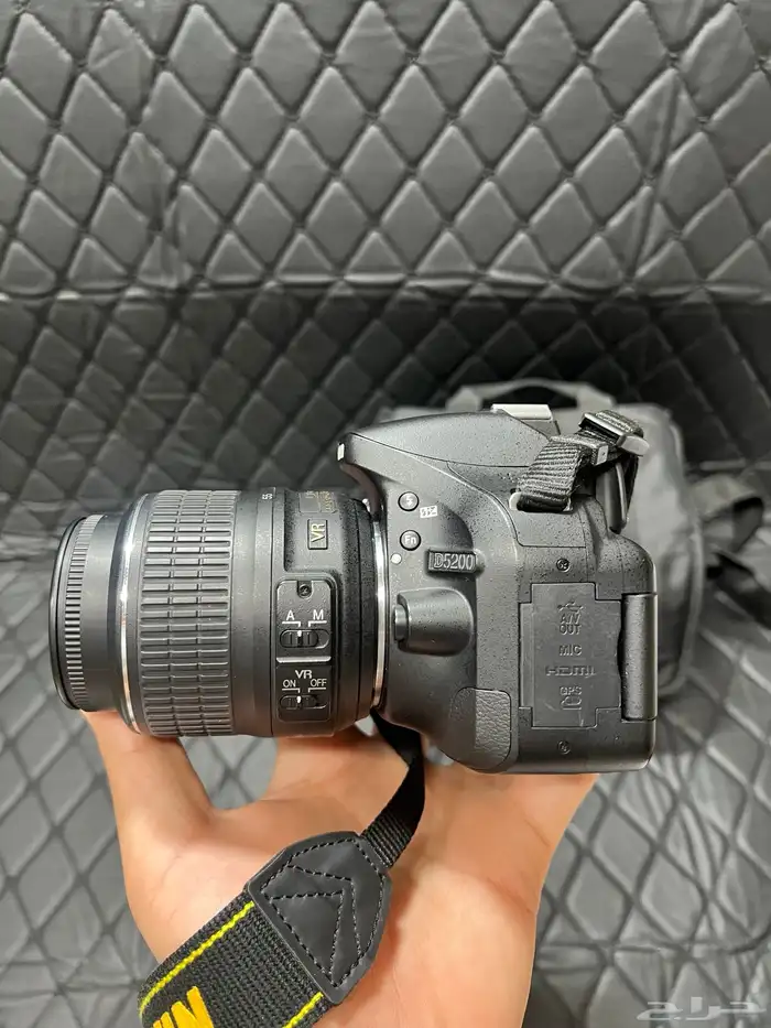 كاميرا نيكون D5200 نظيفة 3