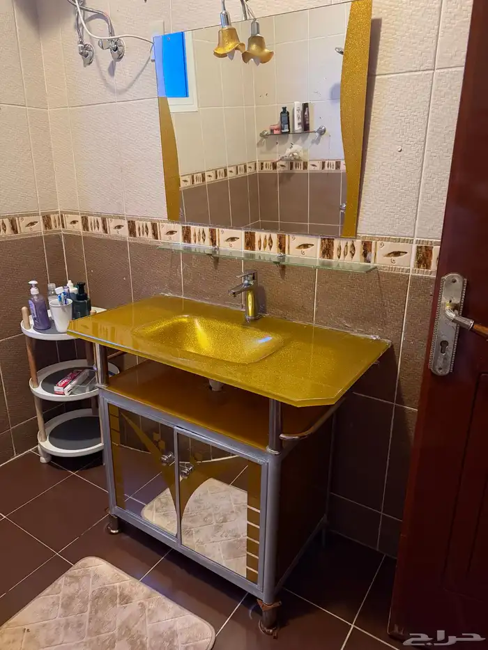 حوض مغسلة زجاج مع مرايا 2