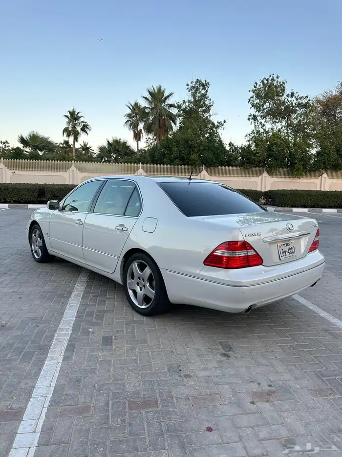 للبيع لكزس 2005 قمه في النظافة 12