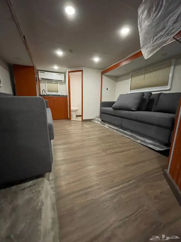 كرفان امريكي كبير 12