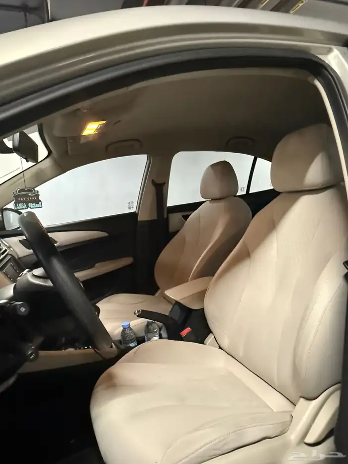 ام جي موديل 2022 11