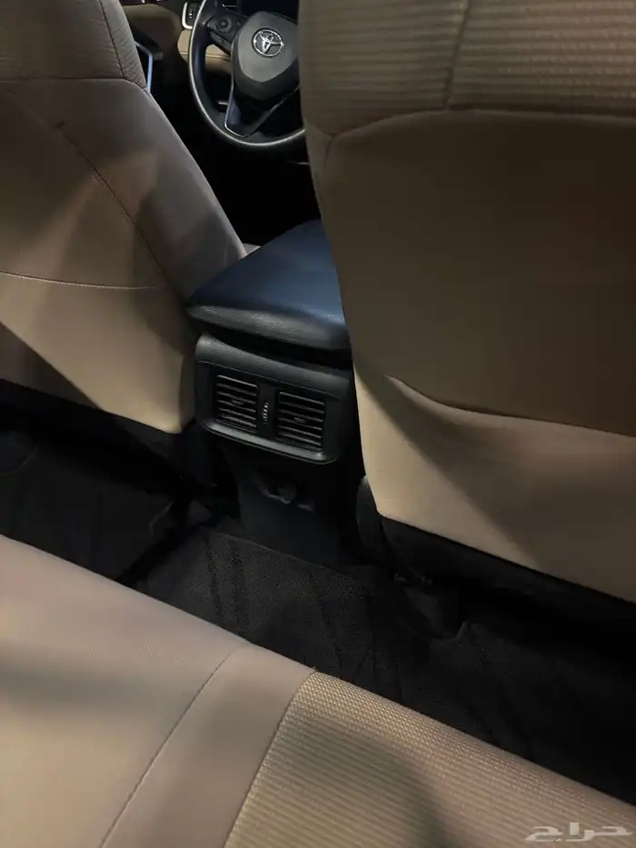 تايوتا رافور 2022 22