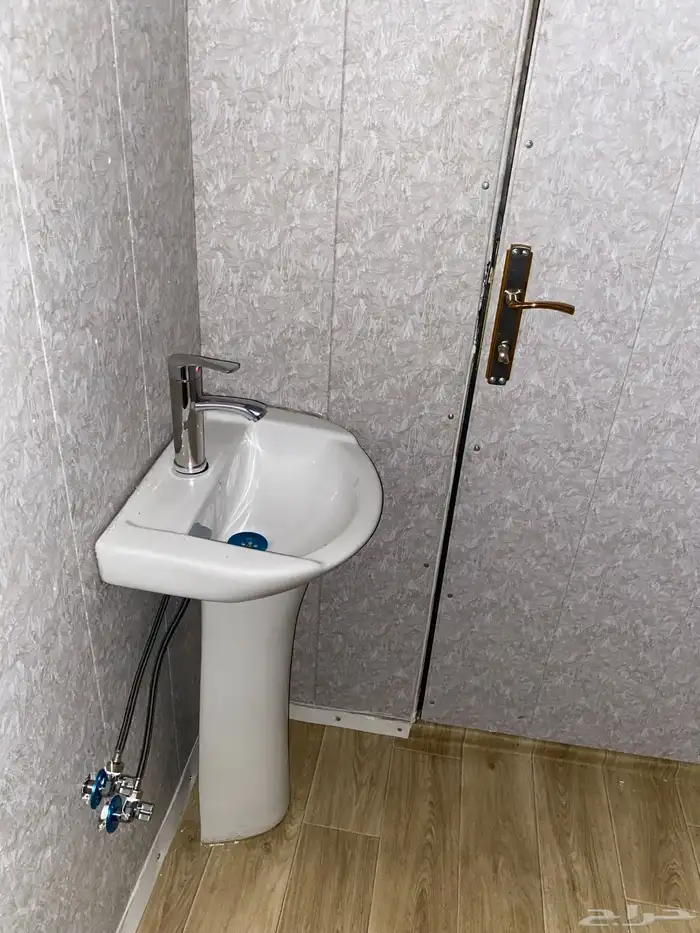 غرف بركسات يوجد جميع المقاسات جديد ومستخدم بيع وشراء 0