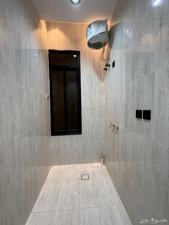 شقق ارضيه وعلويه تشطيب ممتاز بدره الموسي واصل جميع الخدمات 25