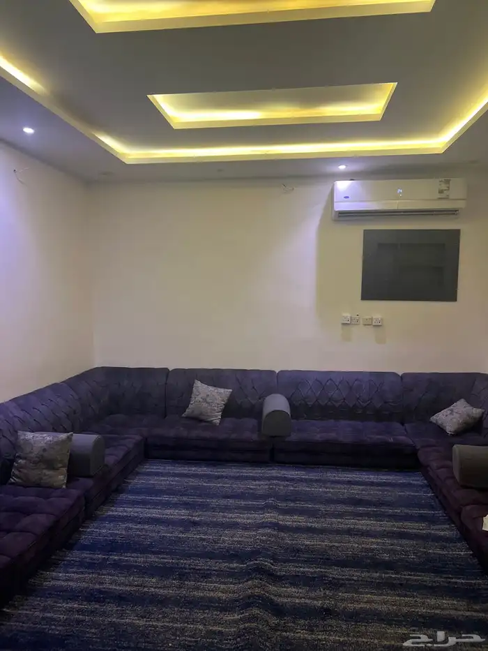 مجلس للبيع 0