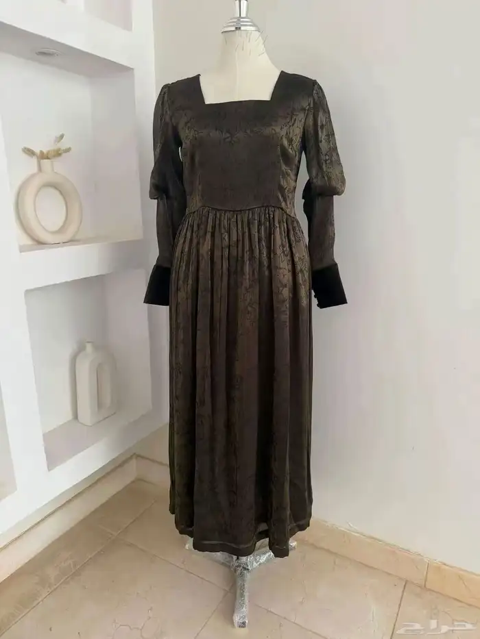 تصميم ازياء تراثية بطابع سعودي (محتشمه) 5