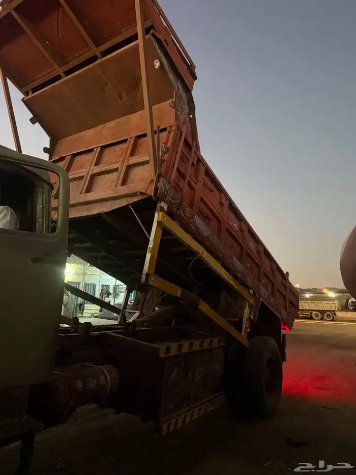 صندوق قلاب عايدي بوز 24للبيع 2