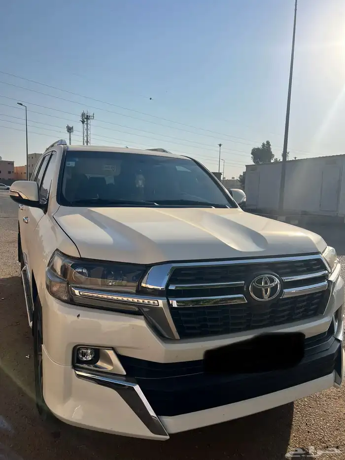 يوجد جيب لاند كروزر 2016ارغب في البدل بغنم نعيم مراح كامل 3