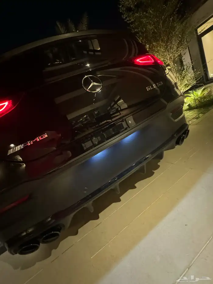 مرسيدس بنز GLE 53 AMG المالك الاول 13
