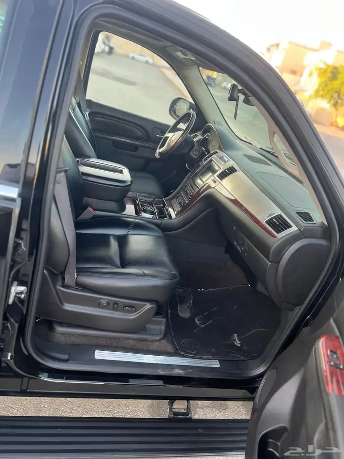 اسكاليد مديل 2012 ماشي 570 19