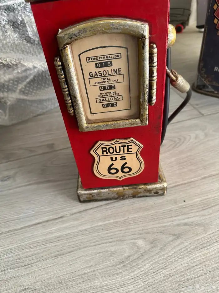 تحفه مجسمه لمكينة البنزين 0