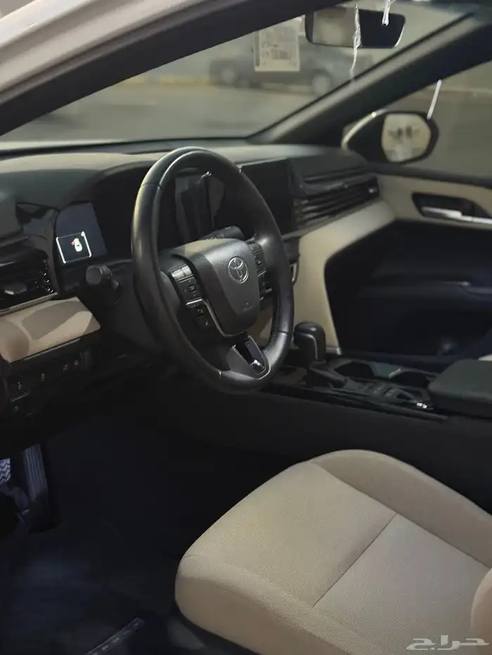 كامري (( LE هايبرد فل كامل )) مالك اول 9