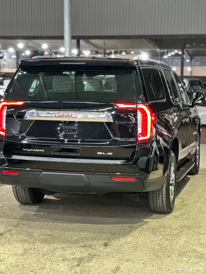 جي ام سي يوكن 2023 XL دبل وكالة بدي ومحركات شرط 1