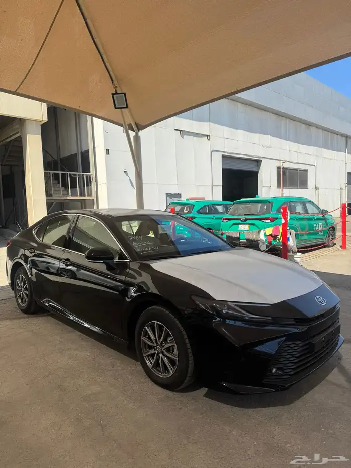 تويوتا كامري استادر 2025 0