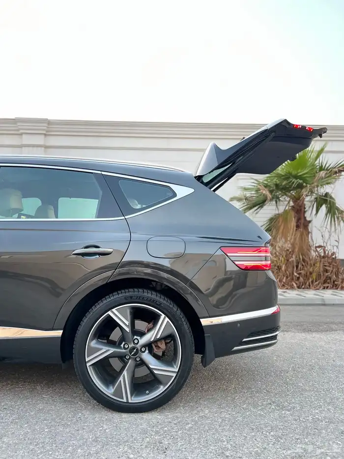 جينيسيس GV80 رويال فل كامل 2025 مالك اول سعودي وكالة 52