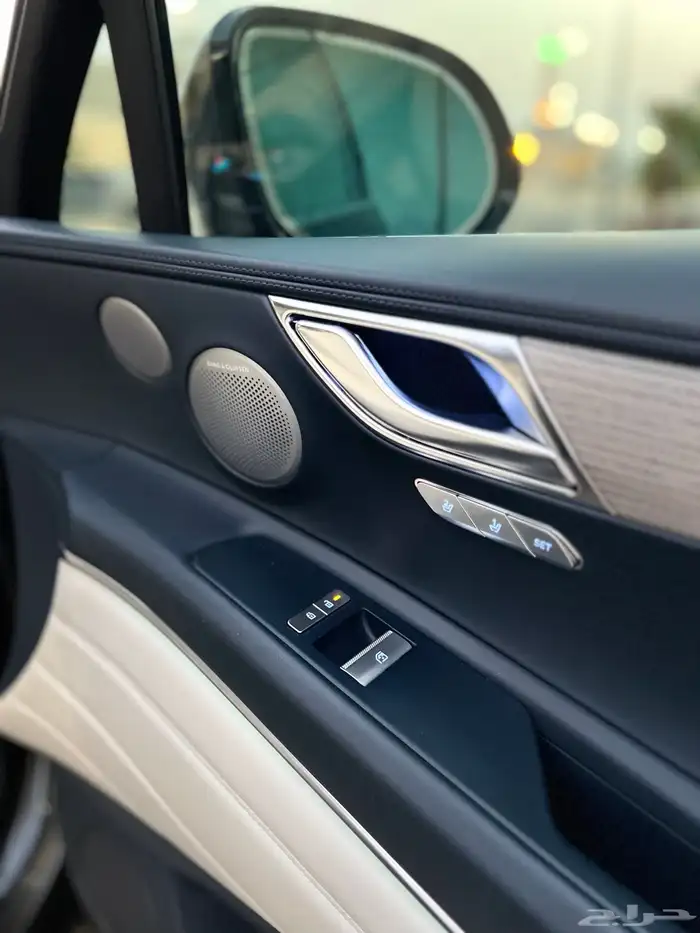 جينيسيس GV80 رويال فل كامل 2025 مالك اول سعودي وكالة 42