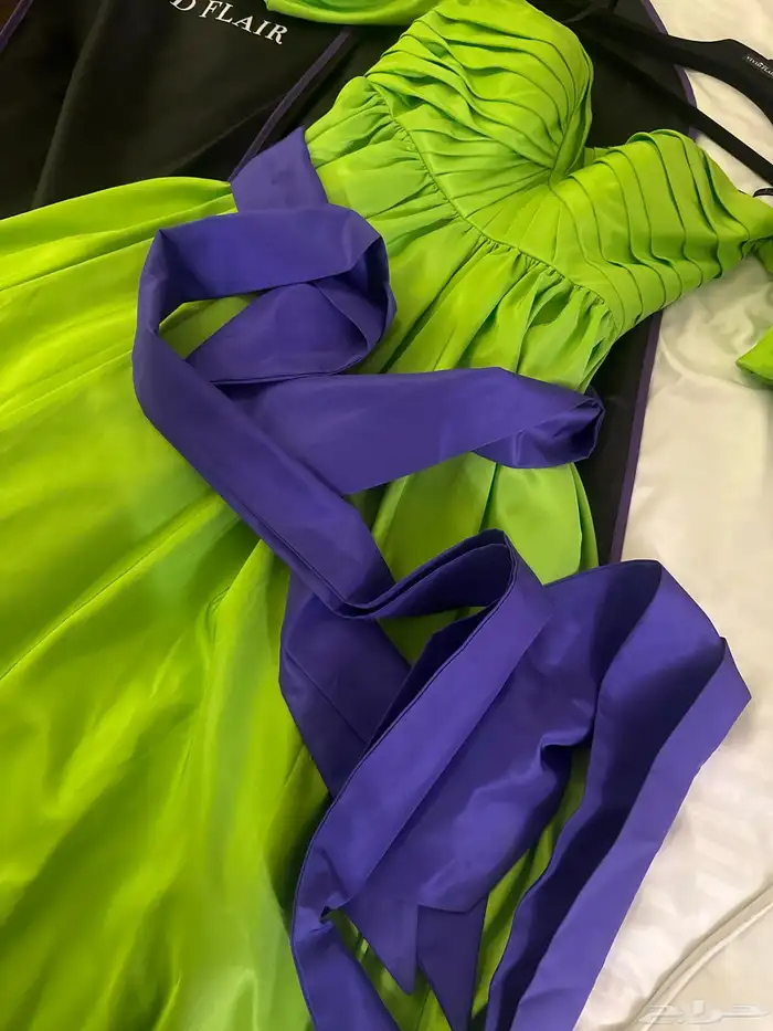 فستان من فيفد فلاير لندن 2