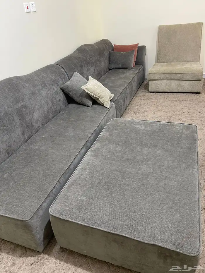 اثاث كنب وطاوله استقبال جديده 1