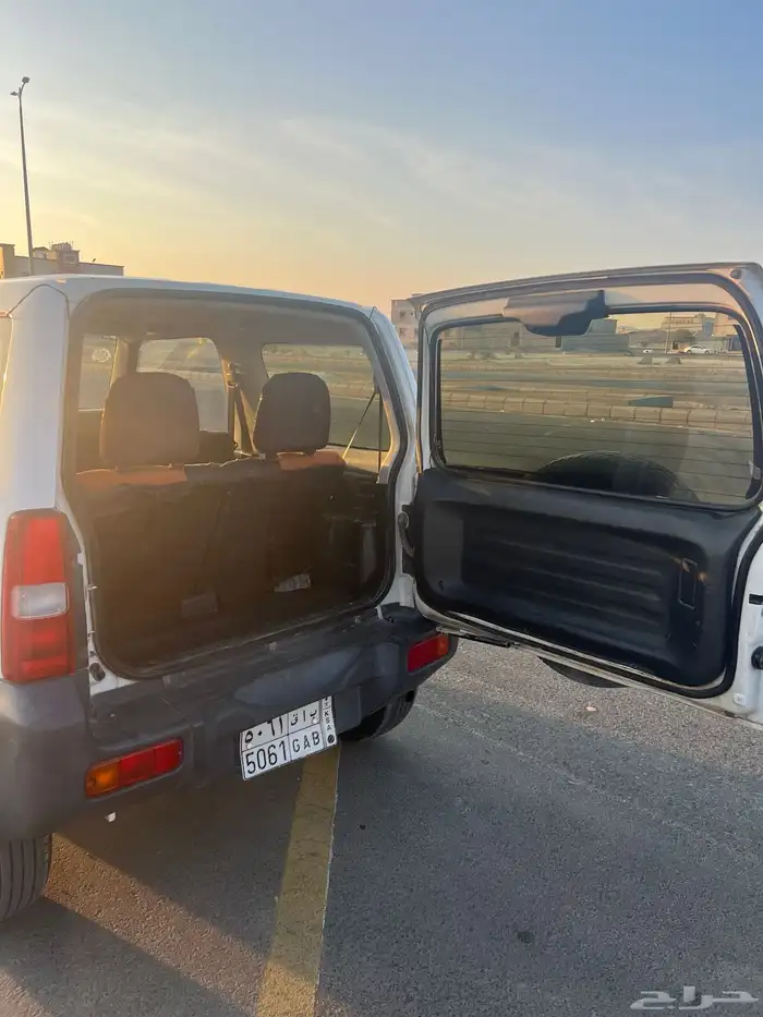 سزوكي جمني 2010 5