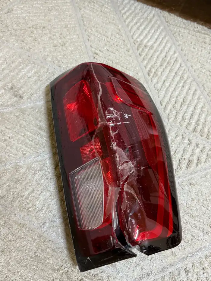 اسطب سييرا خلفي يمين 19-25 0