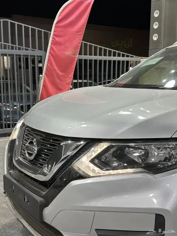 اكس تريل 2020 نص فل دبل 7 مقاعد معرض(عبيد الرشيدي) 14