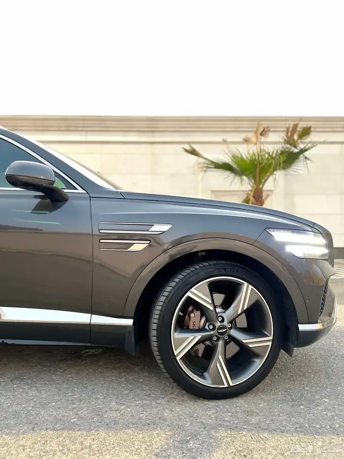 جينيسيس GV80 رويال فل كامل 2025 مالك اول سعودي وكالة 12