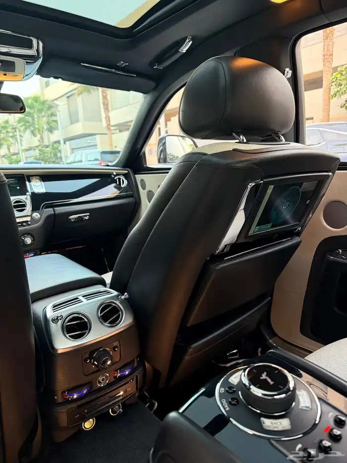 رولز رويس قوست 2016 فيس ليفت 16