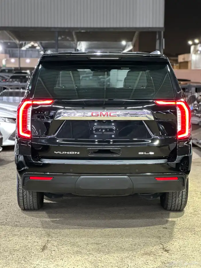 جي ام سي يوكن 2023 XL دبل وكالة بدي ومحركات شرط 11