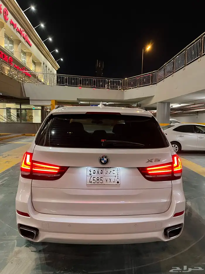 بي ام دبليو X5 1