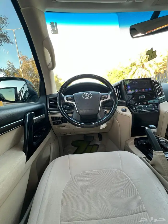 تويوتا لاندكروزر 2021 تورنج V6 سعودي 17