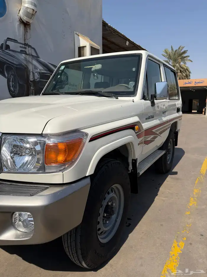 جيب ربع موديل 2011 12