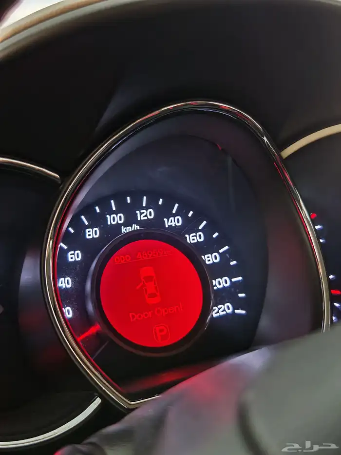 ريو هاتشباك نص فل مخزن 37