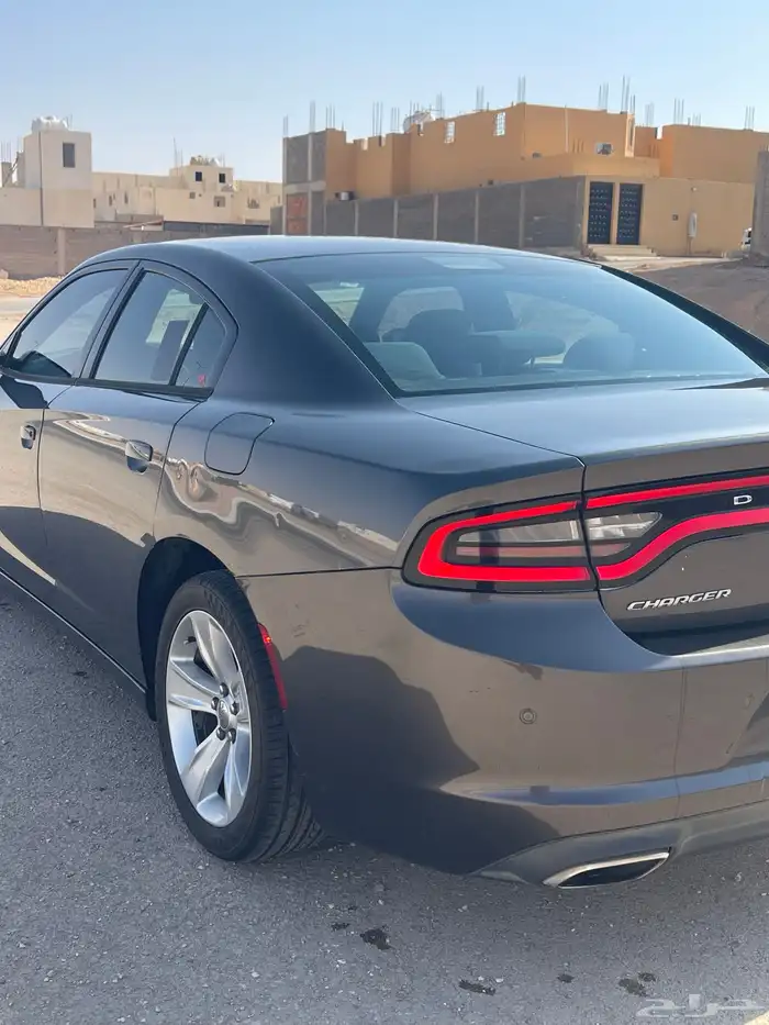 دوج تشارجر 2016 7