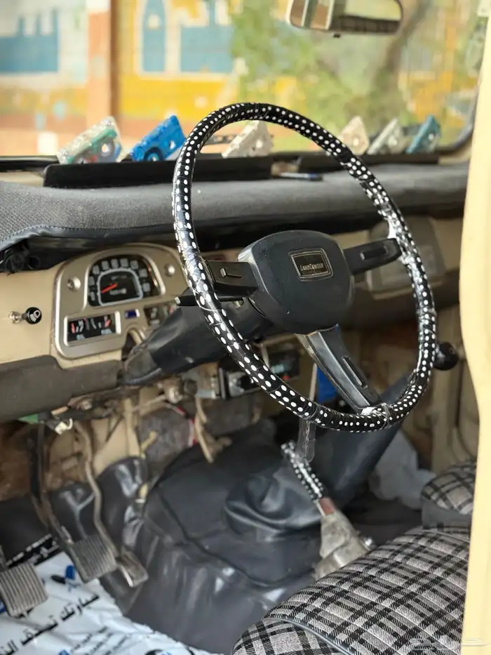 تويوتا شاص 81 - مجدد بالكامل 14