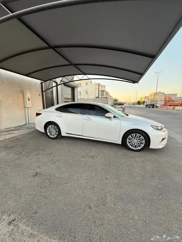 لكزس موديل 2017 3